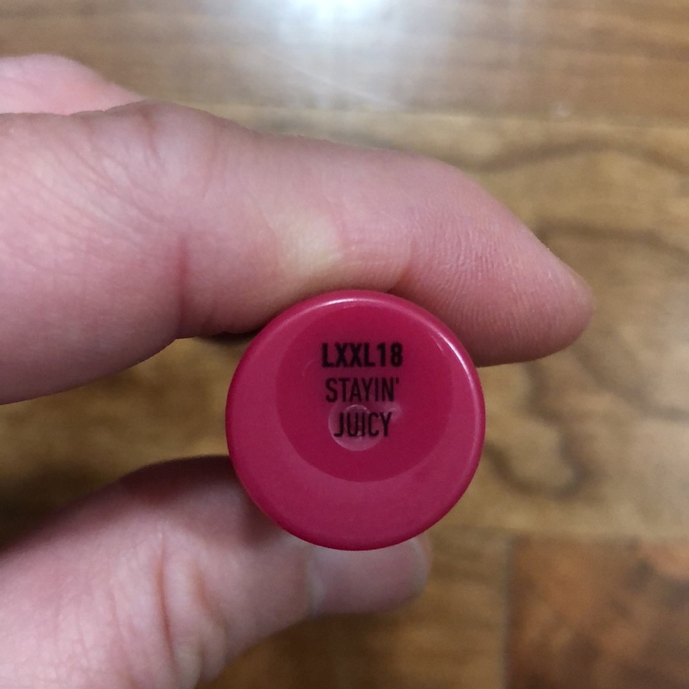 NWT**Stayin’ Juicy NYX Lingerie XXL matte liquid lipstick - Picture 6 of 7